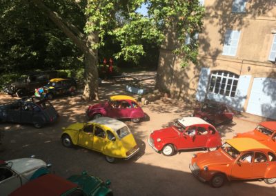 Provence Wine Tours - Event with Citroën 2 CV in a wine estate