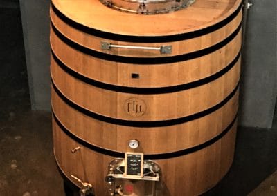 Provence Wine Tours - In Lubéron, a superb vat
